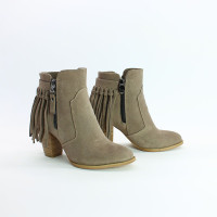 Ботильоны с бахромой из замши цвета капучино Арт. 805-3/24ст