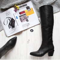 Класичні чоботи із чорної шкіри Арт. 657-12/57