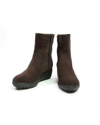 Ботинки на танкетке из натуральной замши цвета шоколад Арт. 30-4(Ir3)