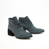 Ботильоны из замши темно-серого цвета на обтяжном каблуке  Арт. 657-10/w324Ок
