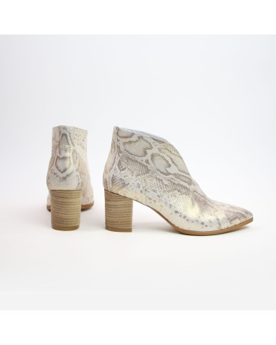 Ботильоны с глубоким вырезом из нубука под питон   Арт. 657-7/41Ок-str