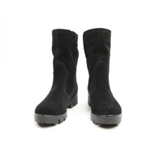 Напівчоботи із чорної замші на тракторній підошві Арт. 12-2(S2)