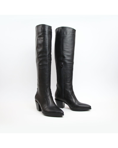 Класичні чоботи із чорної шкіри Арт. 657-12/57