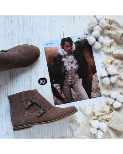 Ботинки из замши цвета капучино с пряжкой Арт. 12-26/12