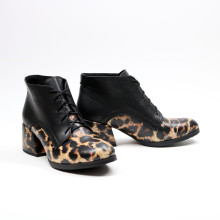 Ботильоны из кожи с принтом под леопард  Арт. 605-8/w324Ок