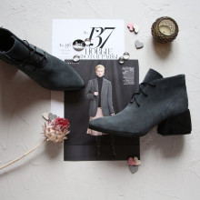 Ботильоны из замши темно-серого цвета на обтяжном каблуке  Арт. 657-10/w324Ок