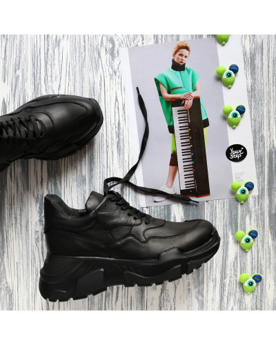 Кросівки з чорної шкіри на масивній підошві Арт. 218-1/21950