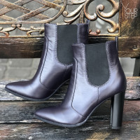 Ботинки из кожи цвета баклажан на каблуке Арт. 35-14/32