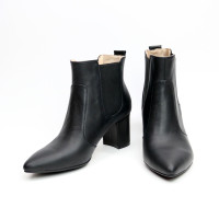 Напівчоботи із чорної шкіри на підборах Арт. 657-9/41Ок