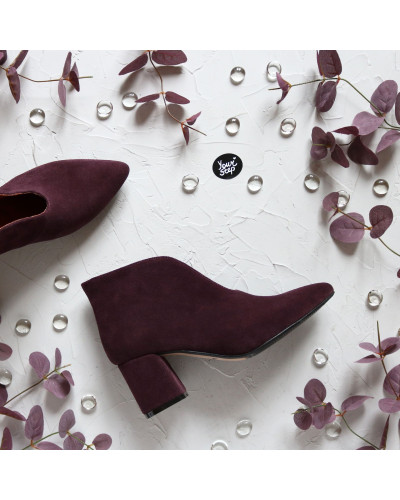 Ботильоны с глубоким вырезом из замши цвета баклажан на обтяжном каблуке Арт. 657-6/47Ок