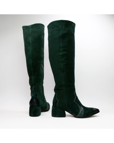 Класичні прямі чоботи на підборах Арт. 657-12/w324Ок