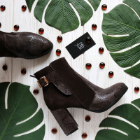 Ботинки на устойчивом каблуке коричневого цвета с принтовыми вставками Арт. 805-1Ок