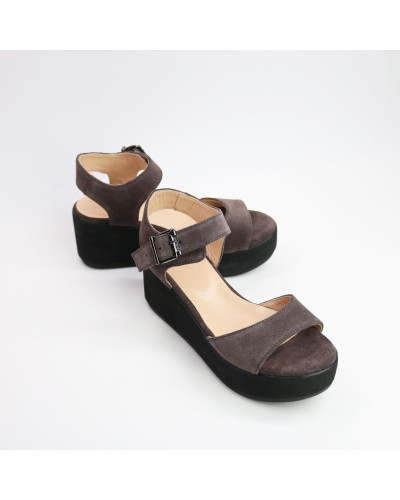 Босоніжки з замші на танкетці Арт. 352-2