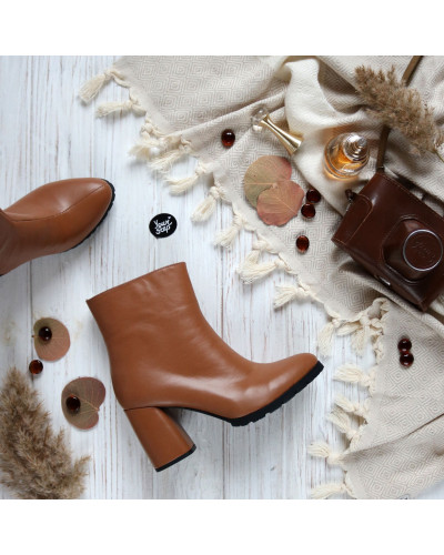 Ботильоны из светло-рыжей кожи на обтяжном каблуке  Арт. 52-5/55ОкReg