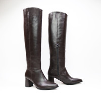 Класичні чоботи зі шкіри на підборах Арт. 657-14/47Ок