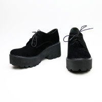 Туфли из черной замши на тракторной подошве Арт. 32-1/21875