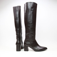 Класичні чоботи зі шкіри на підборах Арт. 657-14/47Ок