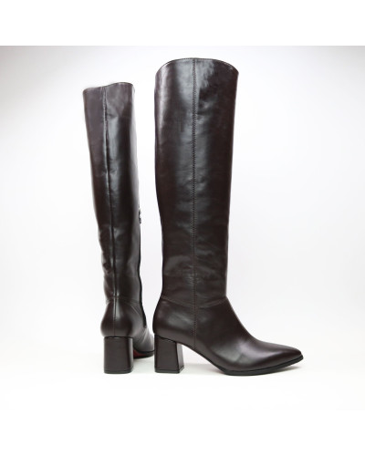 Класичні чоботи зі шкіри на підборах Арт. 657-14/47Ок