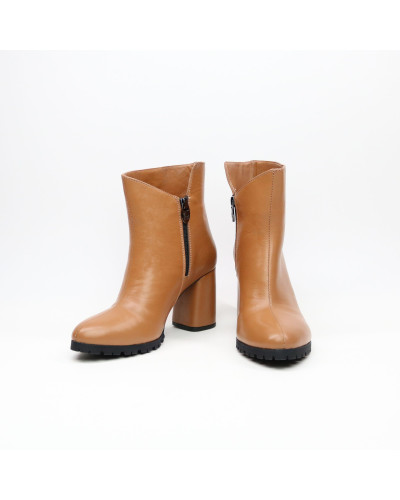 Ботильоны из светло-рыжей кожи на обтяжном каблуке  Арт. 52-5/55ОкReg