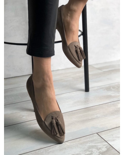 Замшевые балетки с кистями в цвете капучино (Арт.17-7К)