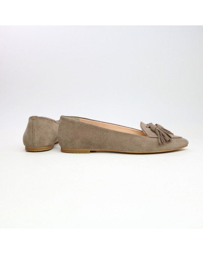 Замшевые балетки с кистями в цвете капучино (Арт.17-7К)