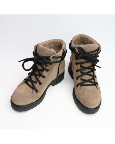 Ботинки со шнуровкой из замши оттенка капучино Арт. As-4/17