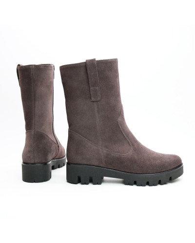 Полусапоги из замши цвета какао на тракторной подошве Арт. 12-2(S2)