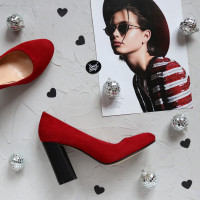 Туфли из велюра красного цвета с обтяжным каблуком Арт. 95-1/44Ок