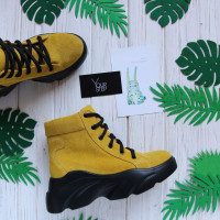 Ботинки со шнуровкой из замши оттенка лимон  Арт. As-4/21968