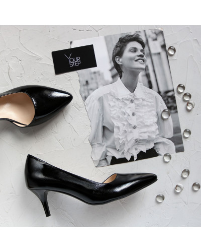 Чорні лакові туфлі-човники Арт. 657-2/36