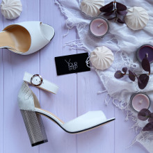 Босоніжки білого кольору на підборах Арт. 95-6/42Serebro