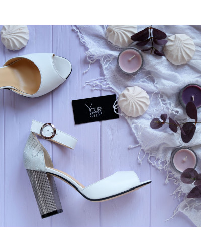 Босоніжки білого кольору на підборах Арт. 95-6/42Serebro