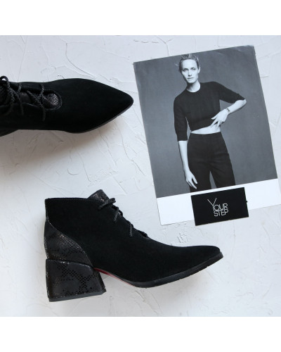 Ботильоны из черной замши с обтяжным каблуком Арт. 657-10/w324Ок