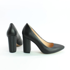 Чорні шкіряні туфлі-човники Арт. 35-1/42
