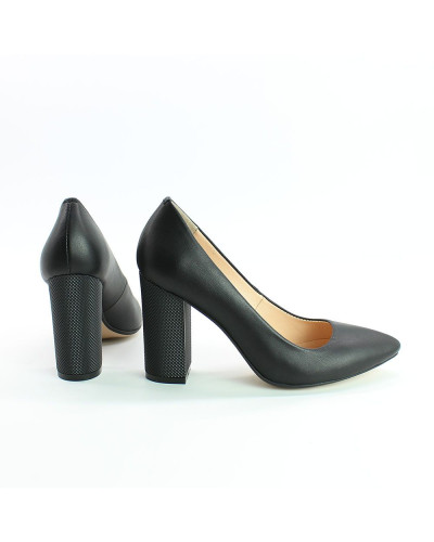 Чорні шкіряні туфлі-човники Арт. 35-1/42