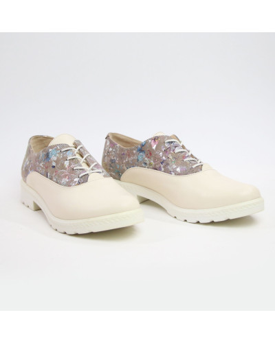 Туфли из бежевой кожи с цветочным принтом Арт. 05-6/129