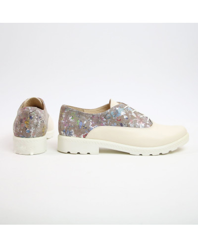 Туфли из бежевой кожи с цветочным принтом Арт. 05-6/129