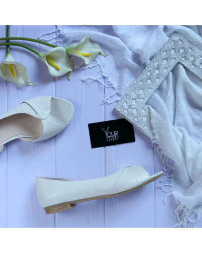 Шкіряні балетки бежевого кольору Арт. 05-2