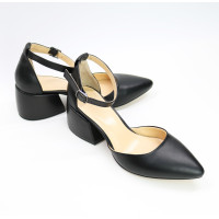 Босоніжки з чорної шкіри з гострим носом Арт. 657-4/w324Ок