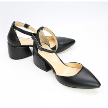 Босоніжки з чорної шкіри з гострим носом Арт. 657-4/w324Ок