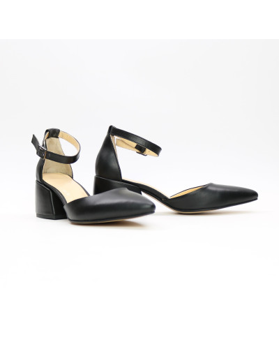 Босоніжки з чорної шкіри з гострим носом Арт. 657-4/w324Ок