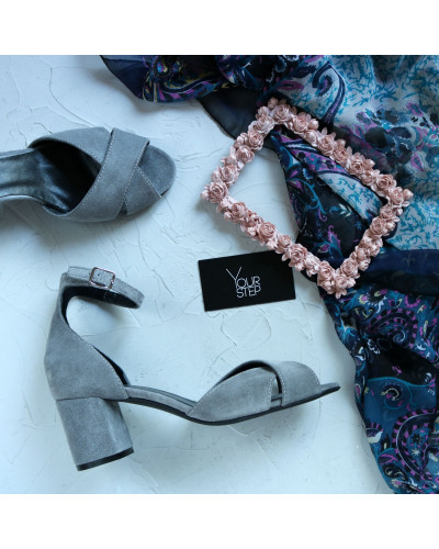 Босоніжки сірого кольору на підборах Арт. 605-10/45Ок