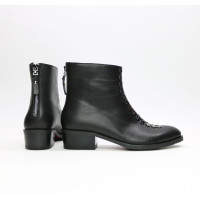 Ботинки из черной кожи с фурнитурой Арт. 306-6