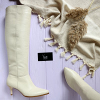 Шкіряні класичні чоботи на шпильці Арт. 657-14/36