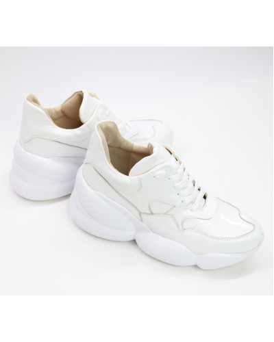 Білі лакові кросівки Арт. 218-1/21061