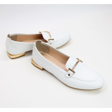 Білі шкіряні лофери Арт. 156-1/33-2578