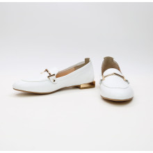 Білі шкіряні лофери Арт. 156-1/33-2578