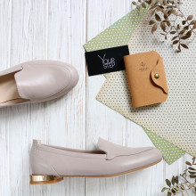 Бежевые кожаные лоферы в темном оттенке Арт. 156-1/33