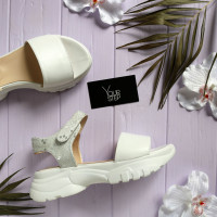 Сандалі білого кольору на липучках Арт. 10-24/193