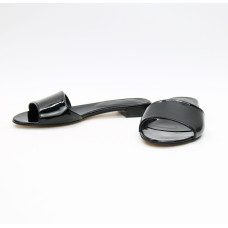 Чорні лакові шльопанці Арт. 10-26/33